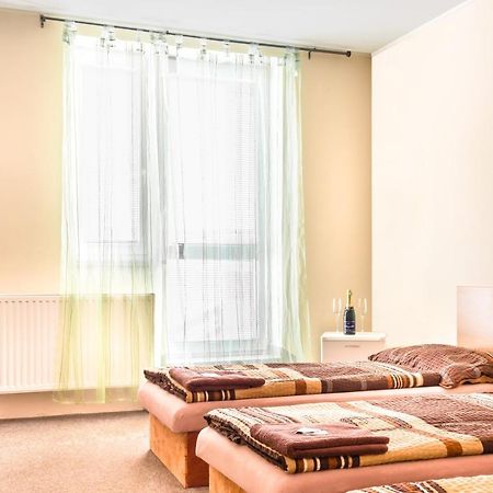 Hotel Zannam Μπρνο Εξωτερικό φωτογραφία